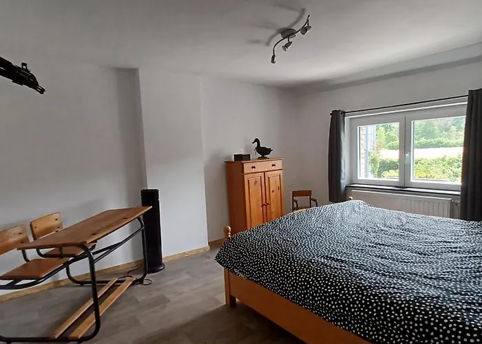 A L'éc'art Hébergement de vacances Wellin